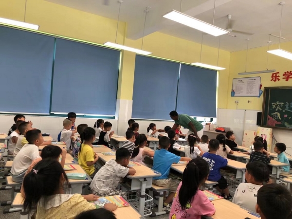 护眼健康照明-雅戈尔小学照明工程